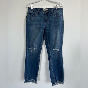 Free People - Blue Jeans with Fray Ankle - Size 29